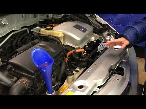 Toyota Prius Engine Coolant Bleeding Part 2: Burp Trapped Air Pockets Heater Core ICE Cooling System