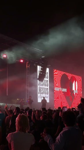 Hulvey - Love Like That LIVE in Manvel, TX! #hulvey #concert #shortsfeed