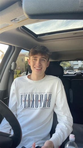 Captivating Ruel Cover Song Performance