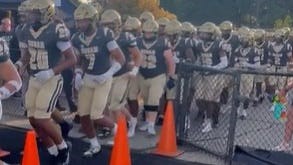 Hoban football takes the field ahead of OHSAA Week 1 game vs. Harvest Prep | Video