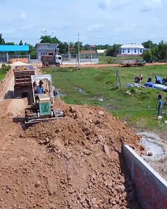 14K views · 258 reactions | House Construction Success: Bulldozer and Multiple Dump Trucks Unload Soil for Foundation | Dozer Tv | Facebook