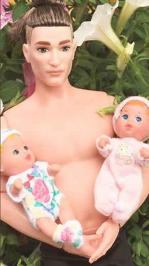 💕 Pregnant Ken Barbie Doll Gives Birth // Hospital Delivery Birth Parody