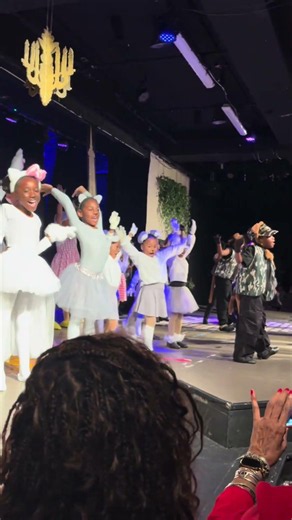 Flashback to Melody’s first play the Aristocats! Stay tuned for this years play! #theatre #viral