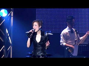 [HD] Sammi Cheng's concert in Singapore on 2nd April 2010.