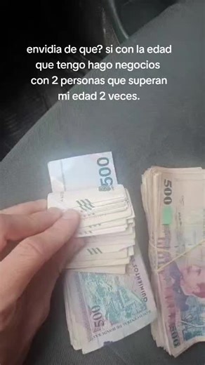 Videos de CRISTOPHER 👾 (@gerard_408) con “Quien es el Patron? - Systema Solar”