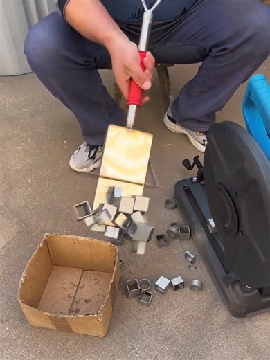 Best Tool for Collecting Scrap Materials Efficiently