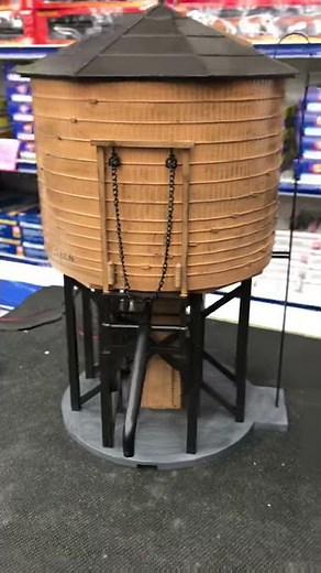 Broadway Limited O Scale Operating Water Tower With Sounds!