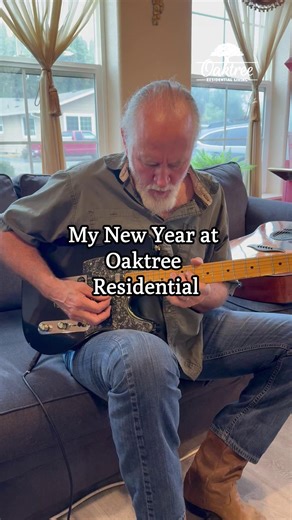 A glimpse into a day at Oaktree in 2026, where comfort, care, and community come together. #Oaktree2026 #CommunityCare #ComfortLiving #SeniorLiving #LifeAtOaktree | Oaktree Residential Living