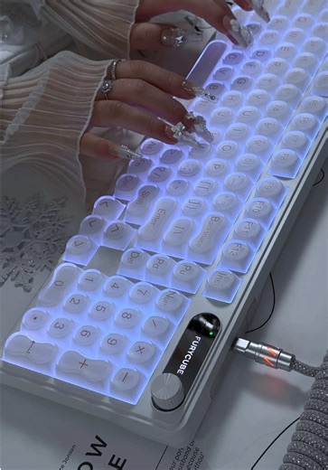 Explore the FURYCUBE IP98 Mechanical Keyboard