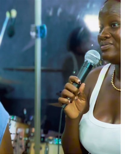 Tiwalola Shittu Invites Bukky Grace to Perform Live