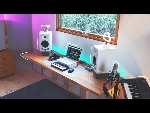 Studio Tour - The Perfect Minimal Pro Setup For Productivity and Creativity