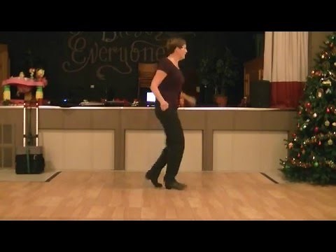 Christmas Time's A-Comin' - Basic Plus Clogging Routine with Cueing