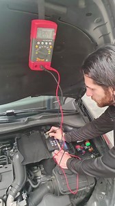 Do you need a MULTIMETER? Then POWER PROBE have you covered with the PPDMM. This CAT-IV 600V is versatile, accurate and rugged with Large LCD Screen with Bright Backlight. Measures AC/DC Voltage and Current, Resistance, Frequency, Temperature, and Capacitance. ------------------ ¿Necesitas un MULTIMETRO? Entonces POWER PROBE te tiene cubierto con el PPDMM. Este CAT-IV 600V es versátil, preciso y resistente con una gran pantalla LCD con retroiluminación brillante. Mide voltaje y corriente AC/DC, 