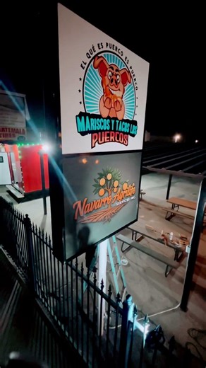 Pole sign instalation