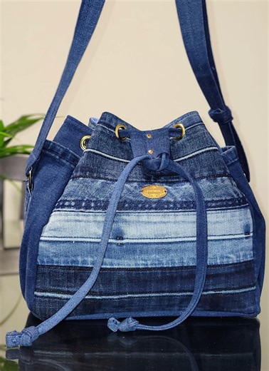 Upcycled Denim Bucket Bag: Jeans Purse, Crossbody Shoulder Bag/bucket Bag/jeans Bag/drawstring Bag/denim Cross Body/jeans Purse/denim Purse - Etsy