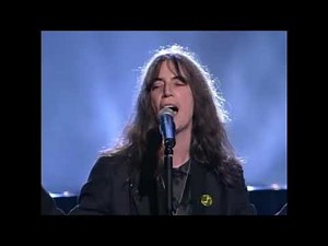 Patti Smith - Because the Night -Live (HQ) Melodic Rock -1978