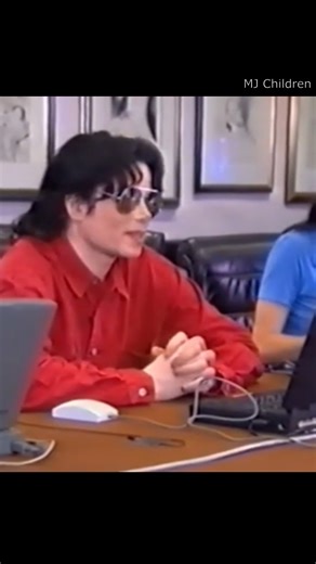 3.6K views · 240 reactions | Michael Jackson's first-ever internet...