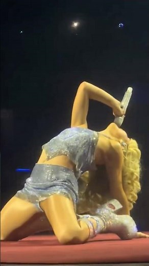 Sabrina Carpenter Dublin NEW Juno Pose Night 2 Short N Sweet Tour #shortnsweet #shortnsweettour