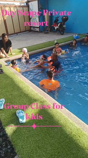 Group cñClass for kids Toclong Branch | Easy Swim