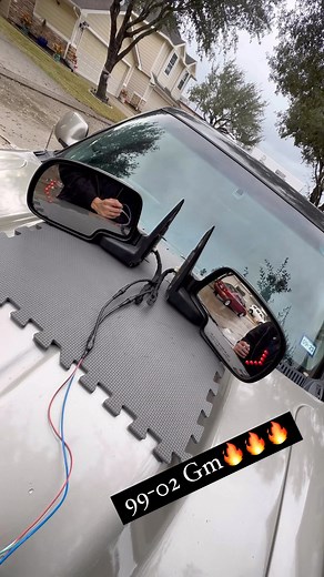 Migo | 99-02 Gm Tahoe/Yukon wiring Conversion to Power Fold and Led Turn Signal ⚡️⚡️⚡️... | Instagram