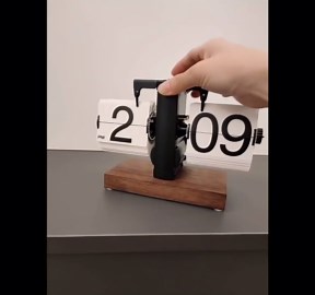 FOSA Flip Desk Clock, Retro Vintage Flip Desk Table Clock, Digital Clock Sided Large Numbers Mechanical Flip Clock Wood Base for Living Room, Study Room and Office（Frosted White）