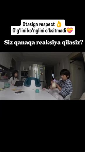 🆂🅰🆁🅳🅾🆁 on Instagram: "#otaku #ota 日本利用压电瓷砖将脚步转化为电能。这些瓷砖捕捉来自你脚步的动能。当你行走时，你的重量和动作会对瓷砖产生压力。瓷砖会轻微弯曲，从而产生机械应力。瓷砖内部的压电材料将这种应力转化为电能。每一步都会产生少量电荷，而数百万步结合在一起就能产生足够的电力来驱动 LED 灯、数字显示屏和传感器。在像涩谷车站这样繁忙的地方，每天大约有 240 万个脚步为这一系统作出贡献。这些电能可以被储存或立即使用，从而减少对传统电力来源的依赖，并支持可持续的城市基础设施。这种方法将日常运动转化为实用的可再生能源 #日本 #知识 #事实 #你知道吗 #推荐 #科技 #创新 #历史 #技术 #实验 #热门"