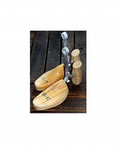 Vintage 1970s Wooden Shoe Trees Mens Boot Stretcher Original German Austrian Army Surplus Shaper All Sizes Sturdy Adjustable Stylish Quality - Etsy UK