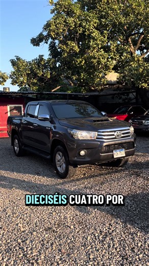 ‼️TOYOTA HILUX 2016 4X4 SRV‼️ Precio: 920,000Lps Negociable ✅Financiamiento disponible 📲Autolote Nazaret: 9859-1557/ 8974-4270 📍Estamos ubicados en San Pedro Sula, Boulevar Juan Pablo II, entre 6 y 4 calle. #paratihn #autosalessps #autolotenazaret #carros #sps
