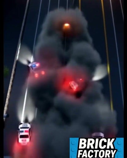 Biker vs Police Chase 🚓🏍️ | Epic Escape part 2 – Outrunning the Police! 🚨🏍️💨 #LEGO #BrickFactory