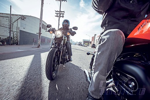 Yamaha Star Bolt vs. Harley-Davidson Iron 883 - Urban Cruiser Comparison