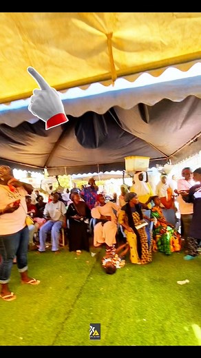 Started off shy 🙈 but showed them she’s capable 💃 #bride #makeup @zarabeautyglam #decor @khadiievents #TamaleWeddings #Congratulations #weddingphotography #tamaleghana #photoshoot #abdulhameedpictures #wedophotography #LikeOurPage @topfans | Abdul Hameed Pictures