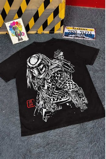 Kingdom Threads.99. (@kingdomstreetwearusa)’s video of aliens versus predators