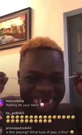 Bullet figa we be kiddies for here eeer …. You signed someone to ur label and you wanted verse and he didn’t respond ur own artist didn’t respond? …. What signing that sign language Ana ?? Abochi see say stone Dey trend he wan tap in 🤣🤣💔