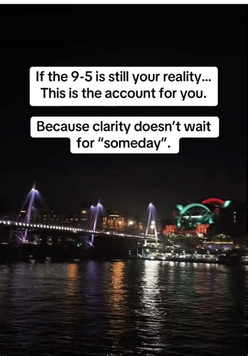 Building a digital business while working full-time isn’t a fantasy, it’s a series of small, clear steps: 💡 Pick one idea you can actually start this week 🧠 Create systems that remove overthinking 🔁 Build repeatable content, not constant reinvention ☁️ Use The Creator Clarity Toolkit to manage the noise and tap into your focus This isn’t hustle culture, it’s clarity culture. #fyp #digitalmarketing #digitalbusiness #digitalproductsforbeginners #onlineincome #onlinebusiness #passiveincome #tips