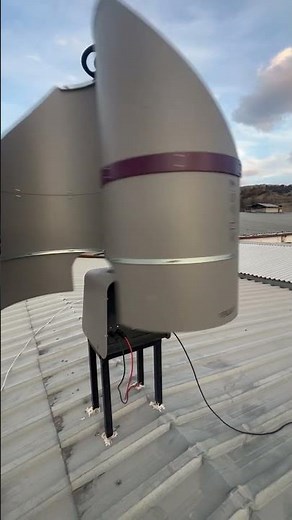 Customer Tests Tesup Atlas Wind Turbine with Anemometer & Pyrometer!