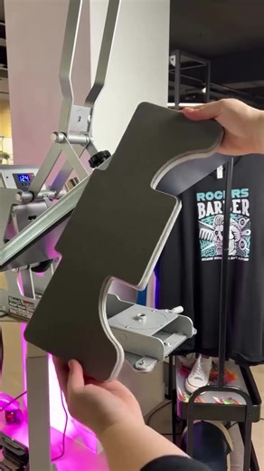 🤯 Did you know it was this easy to create custom shoes? ✔ Hotronix Auto Clam with Shoe Platen ✔ UltraColor MAX DTF Transfer