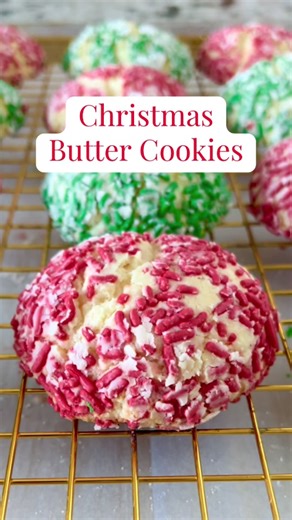 Easy Christmas Butter Cookies Recipe for the Holidays