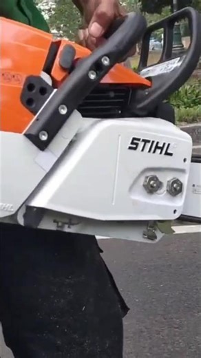 how to start a stihl chainsaw #shortvideo #chainsaw #stihl