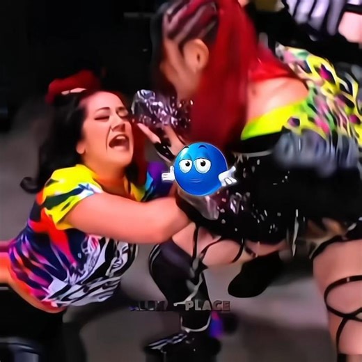 Iyo Sky Attack Bayley Naomi || Shocked 😧 Edit 🔥💥||wwe#short#viralvideo#edit