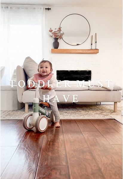 Here’s why ⬇️ 1. Encourages Active Learning vs. Passive Movement: Walkers often allow babies to move around without requiring them to use their muscles actively. The walker essentially does most of the work, which can delay the development of important muscles and motor skills. In contrast, balance bikes encourage babies to push, glide, and control their movement, which helps with muscle development and balance. 2. Safer for Mobility: Walkers can be a safety concern. Babies in walkers can quickl