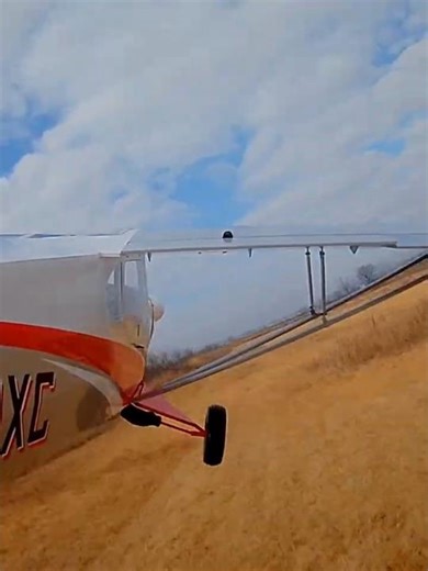 Xcub Landing, touch & go #beltfpv #automobile #drone #fpv #rcplane