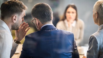 Diffamation au travail : définition, exemple et peine