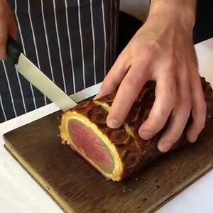 Too hot for a wellington? ....never !! Gx | Gordon Ramsay