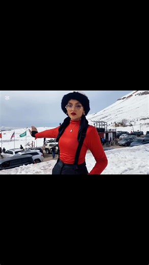 •𝐃 👁️ 𝐋 𝐈• on Instagram‎: "اخر مين عمل الترند بس سكرتو 🔥🇱🇧👀 #winter #snow #coldvibes #winterstyle #febru"‎