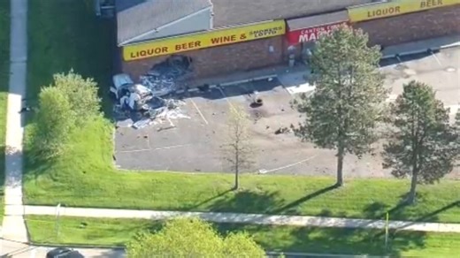 Driver killed after crashing into Canton City Market building
