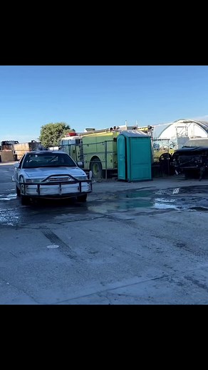 Hitting switches on the lowrider Ford Crown Victoria Police Interceptor! Or am i? #crownrickauto #lowrider #ford #crownvictoria #crownvic #p71 #policecar #copcar #security #evoc