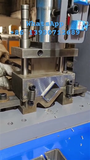 Single station hydraulic semi-automatic feeding square tube cutting machine, manufactured in China.