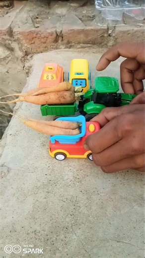 Tractor ke Uper Gajar Rakhkar Palate Diya – Kya Hua Dekhiye!”