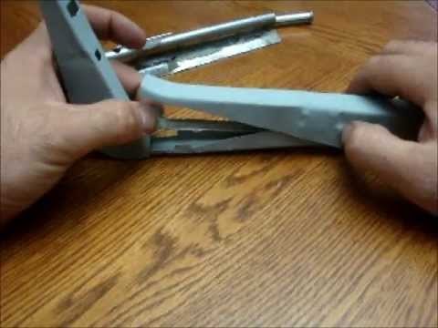 How the Panzerfaust 60 and 100 works.