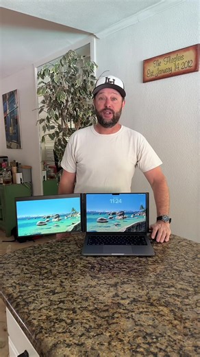 Portable monitor for the win!! @Cevaton #monitor #workfromhome #dualmonitor #techtok #tiktokshopcreatorpicks
